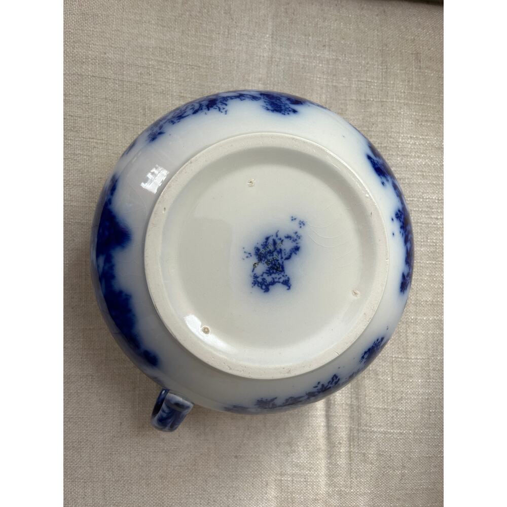 Antique Flow Blue English Pottery Chamber Pot - Picture 3 of 4